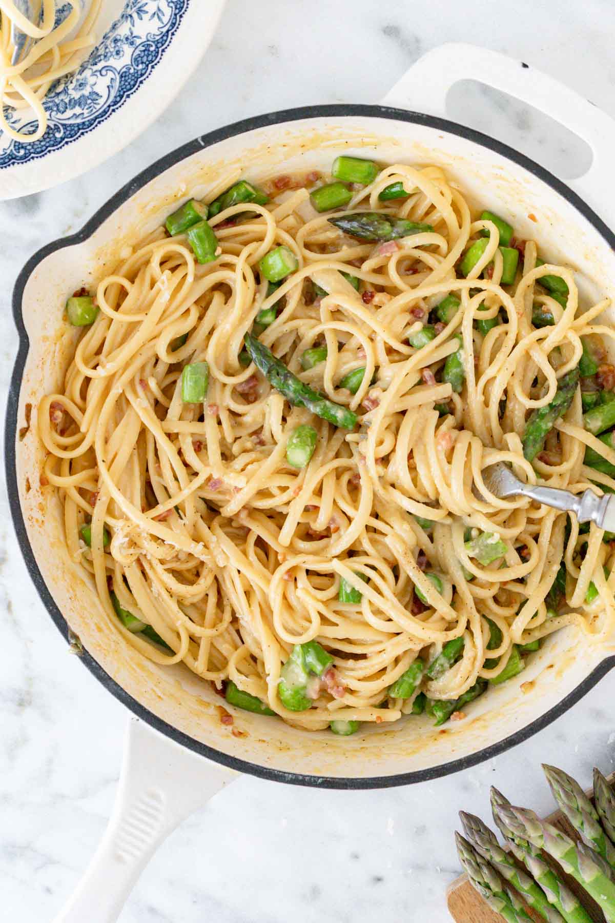 makaron ze szparagami